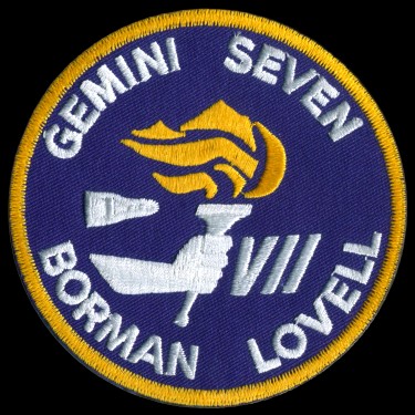 GEMINI 7 WITH ASTRONAUTS BORMAN AND LOVELL'S NAMES ON THE PATCH